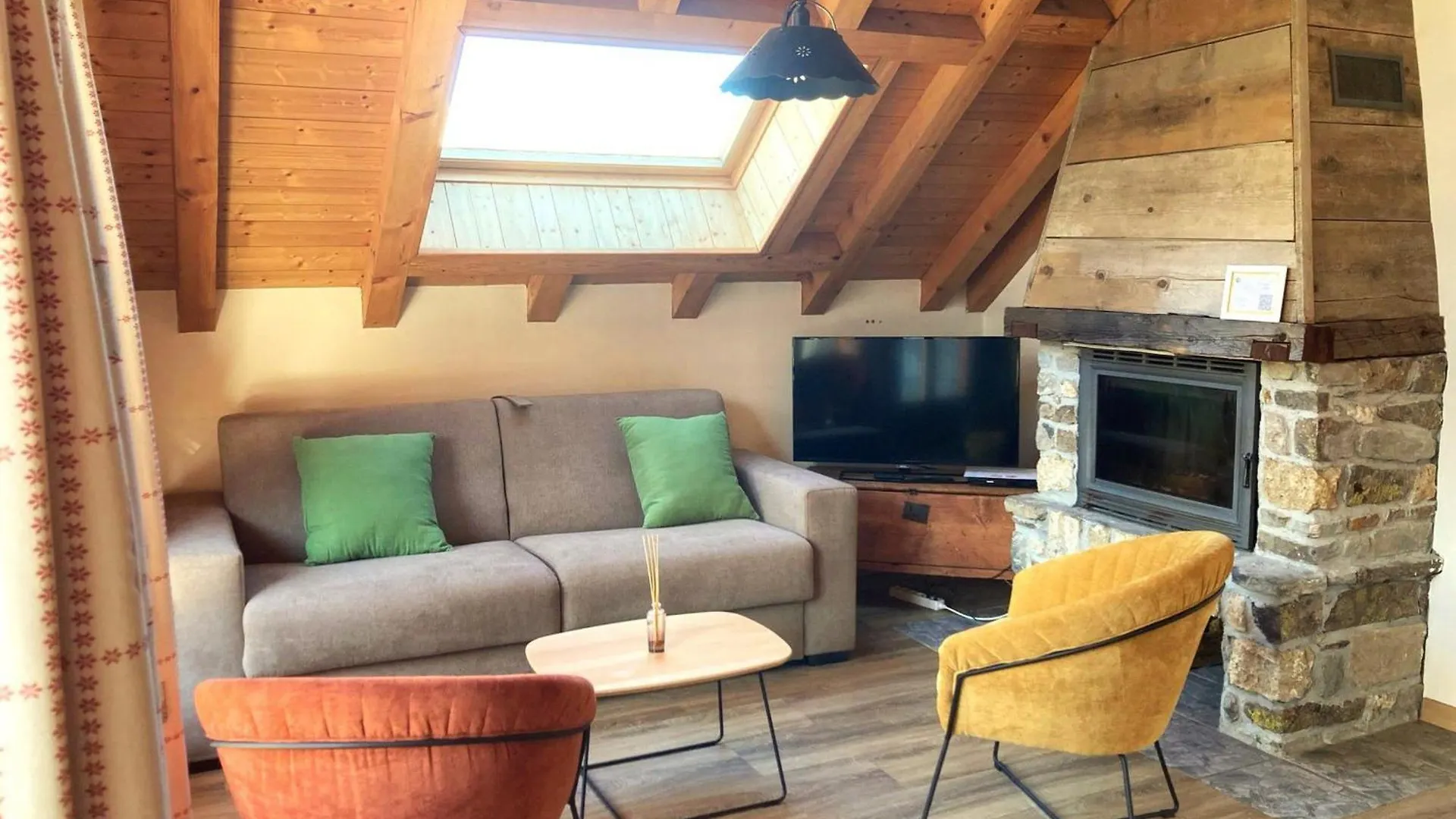Apartmán Appartement 5* Avec Cheminee, Sauna Et Jacuzzi, Proche Remontees Et Centre - 6 Pers - Fr-1-263-153 Valloire